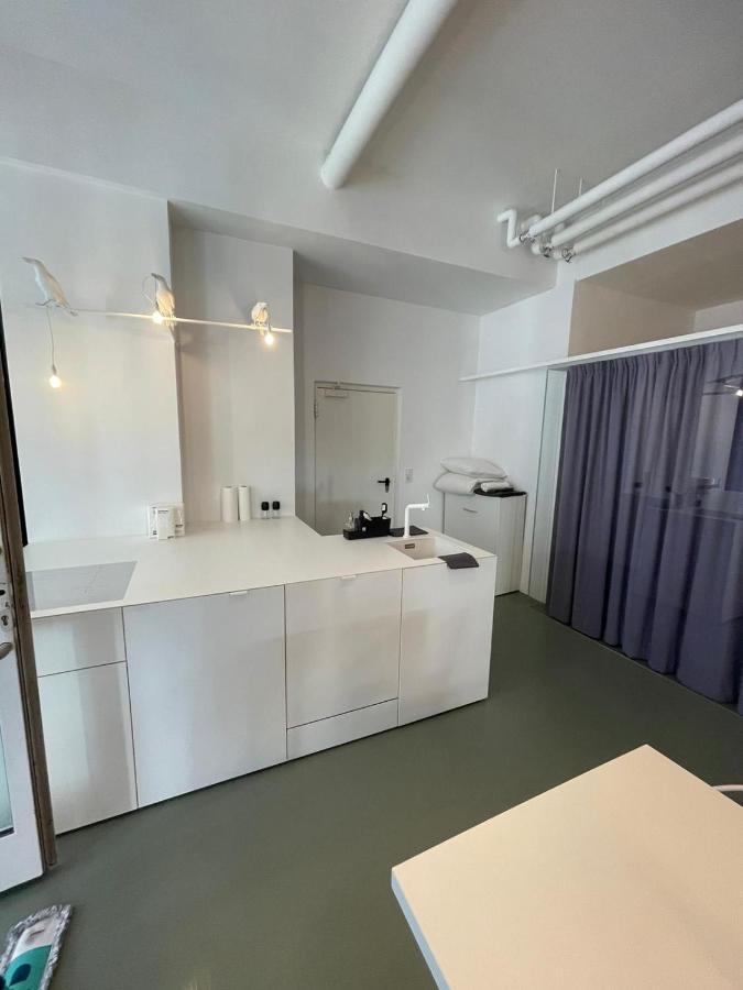 Main Station Design Loft Style Apartment Innsbruck Eksteriør billede